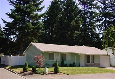 An image of a beautiful house.Contact People's Real Estate Inc Property Management can provide property management for properties like this.